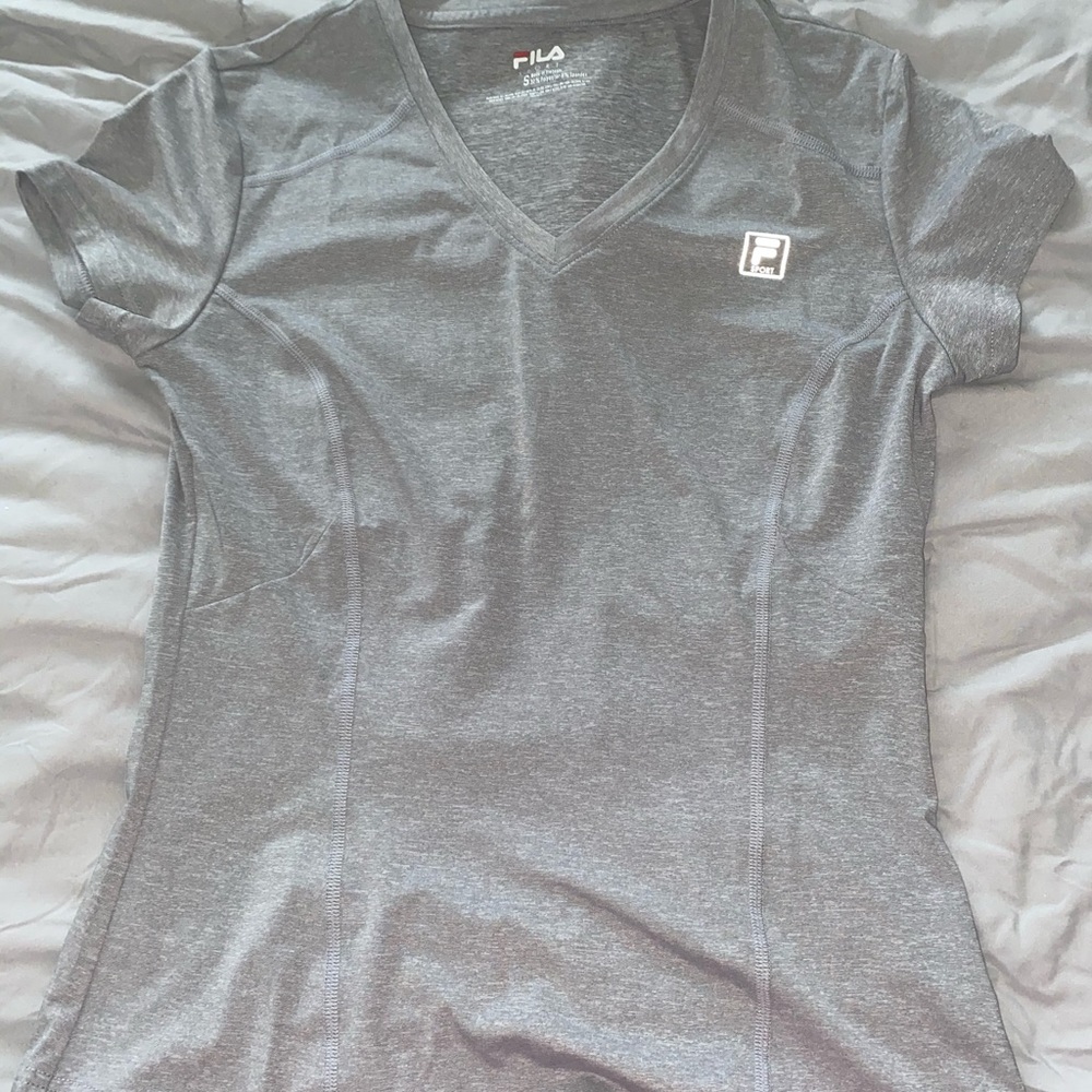 Sports shirt